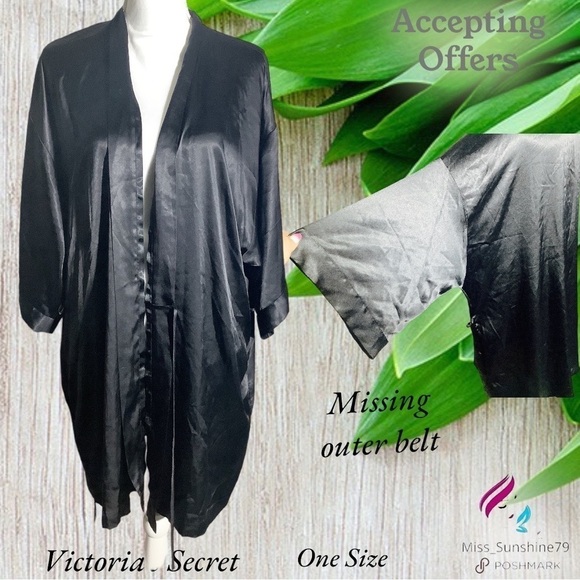 Victoria’s Secret - One Size - satin half length Kimono robe - NO BELT but loops - Picture 1 of 3